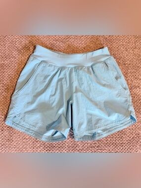 Lands’ End Womens Size 2 Blue Athletic Running Shorts Stretch Performance